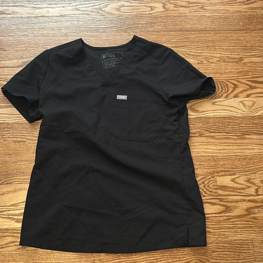 Barely worn scrub top